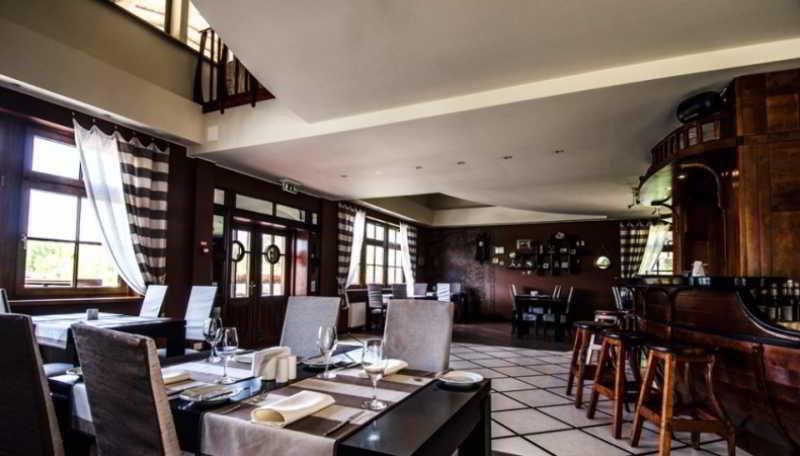 Port Hotel Adazi Luaran gambar